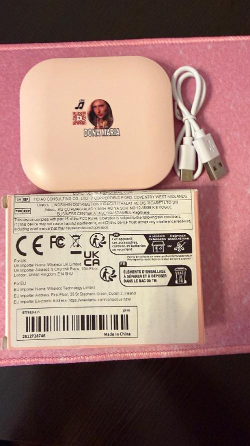 Travel-Double-LED-Mirror-with-Lights - Image 2